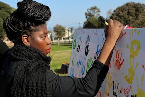 Read more about the article Ayo Thomas: Internship in South Africa
